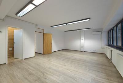 Spatiu birouri luminos, modern, cladire noua, parcare - 4