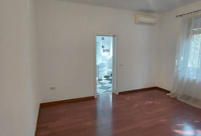 Aviatorilor (Pangratti), 4 camere in vila, parcare, terasa,rezidenta sau birouri - 7