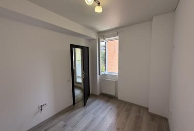 Garsonieră dublă 39mp- living + dormitor + balcon mare - Etaj 1 - 6