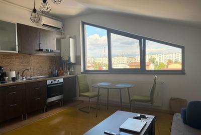 Apartament cu 2 camere decomandat, mobilat în 1 Mai