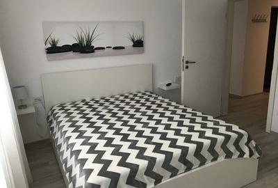 Apartament 3 camere zona PALAS / 3 rooms PALAS - 1