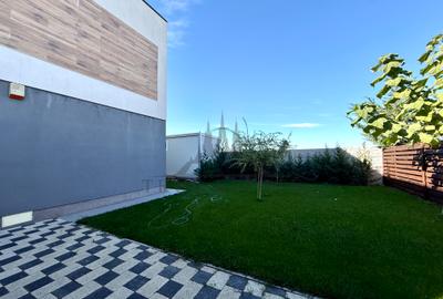 Vila individuala Nzeb, teren de colt, car port si panouri solare 12kw - 25