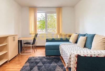 Apartament cu 2 camere semidecomandat în Tei