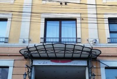 Balcon mare, vedere frumoasa Ap. cu 2 camere etaj 5/7 -Unirii-de inchiriat - 12