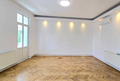 Armeneasca Casa singur curte/ 12 camere/ 325mp / It / Creatie/ - 15
