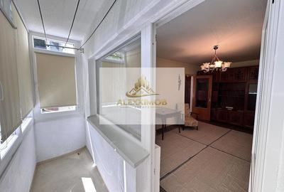 Apartament cu 2 camere semidecomandat, mobilat în Brâncoveanu