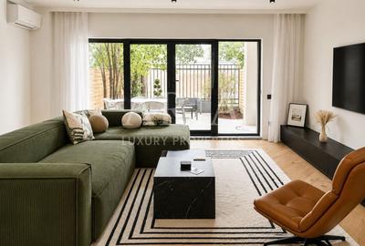 ELEGANT TOWNHOUSE | PRIVATE GARDEN | PANORAMIC TERRACES | - 1