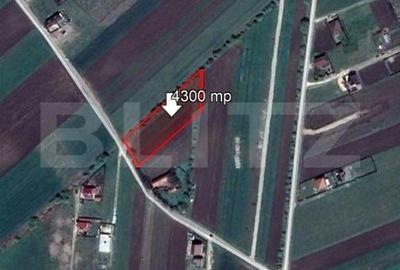 Teren Construcții intravilan de 4300 mp, în Stupini
