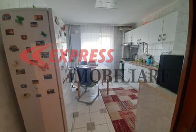 Berceni, Piata Sudului, Spital Bagdasar, Metrou - 4