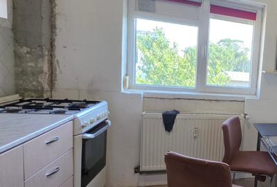 Apartament cu 2 camere semidecomandat în Titan