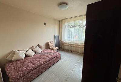 Metrou Dristor 2 Camere Decomandat etaj 1/4 - 1