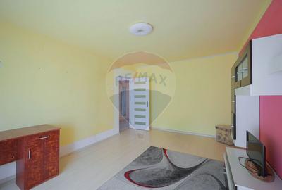 De vânzare apartament cu 3 camere zona Dacia - 7