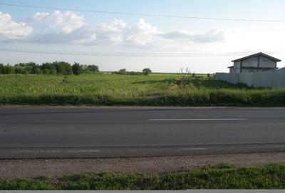 Frumusani, teren de vanzare intravilan, in zona de case, la DN4 - 2