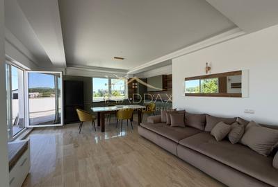 Apartament cu 4 camere decomandat, mobilat în Iancu Nicolae