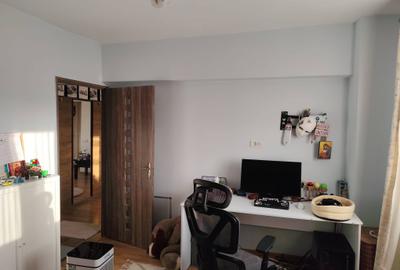 Apartament 4 camere Mărgeanului, 86 mp, etaj 3/10, posibilitate centrală proprie - 12