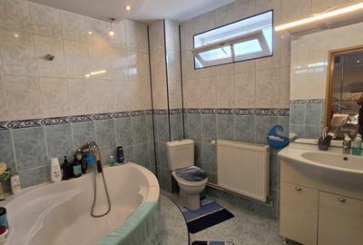 Mogosoaia - Sos. Bucuresti-Targoviste vila cu 8 camere, S+P+1E+M, teren 570 mp - 8