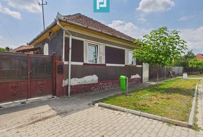 2 case cu teren de 2253 mp în Archiș - 1