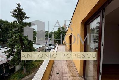Spatiu comercial  stradal S+P+1+M, ultracentral, Ploiesti. - 2