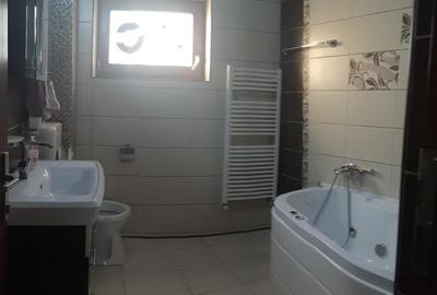 Vila 7 camere zona Capitol. Ideal locuit/Birouri - 20