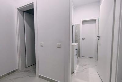 Birou, de 49.87 mp, în Delfinariu