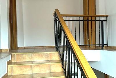 Vilă 300 mp | 8 Camere | Ideală Birouri, Clinică sau Afterschool | Tei - 14