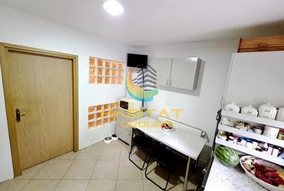Apartament 4 camere an 1993 7 min Metrou Eroii Revolutiei 12 min Brancoveanu - 6
