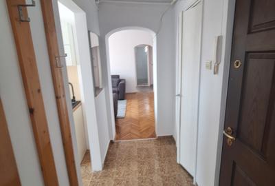 Ap cu 3 camere cu centrala proprie Zona Baile Neptun - 8