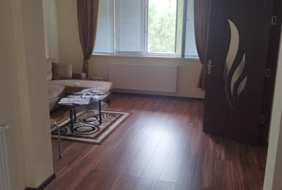 Vand casa cu 5 camere in Platoul Cornesti - 2