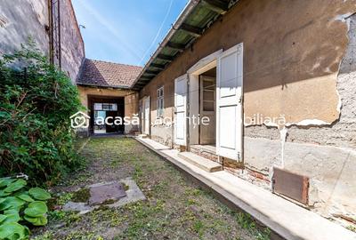 Casă solidă din cărămidă cu potențial EXCEPȚIONAL pe Calea Timișorii - 9