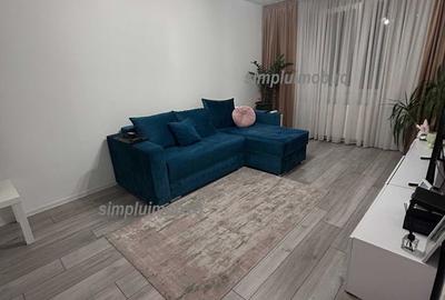 Apartament cu 3 camere decomandat, mobilat în Titan