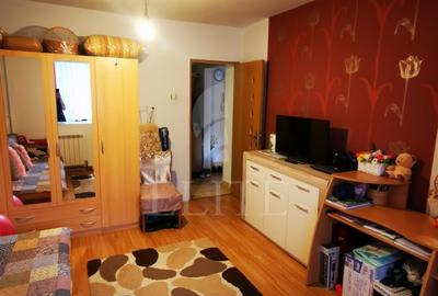 Apartament cu 2 camere decomandat în Plopilor
