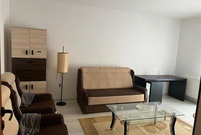 Apartament cu 2 camere decomandat, mobilat în Tractorul