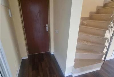 Apartament 5 camere  cu scara interioara tip  penthouse -doua etaje - 12