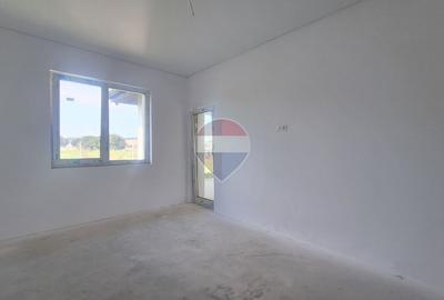 Casă / Vilă cu 3 camere de vânzare - 5