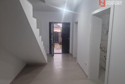 Duplex de vanzare, 4 camere, Mosnita Veche - 14