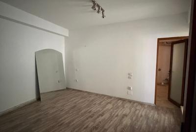 Piata Romana, 4 camere nemobilate, etaj 4/P+5, 115mp - 6