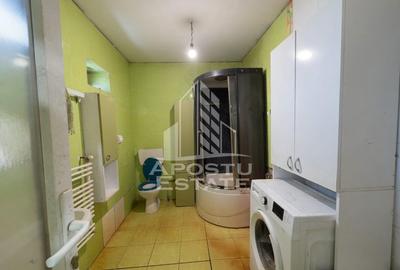 Casa + constructie moderna,de vanzare,2 locuinte,teren 2298 mp Giulvaz - 4