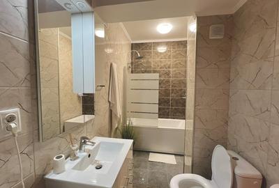 Apartament 2 camere, Statiunea Mamaia Complex Moonlight 650 euro - 11