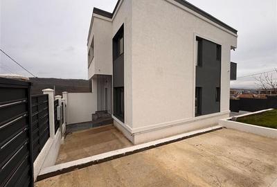 Duplex in rediu, intabulat - 22