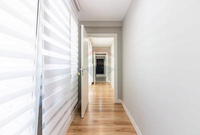 Apartament cu 4 camere de vanzare in Cosmopolis, parcare, terasa 50 mp - 9