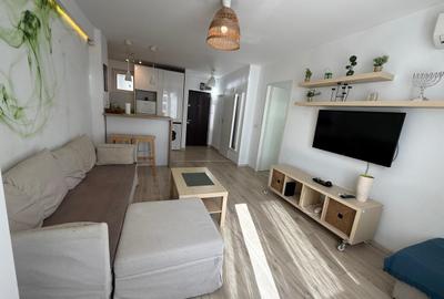 Apartament cu 2 camere semidecomandat în P-ța Universității
