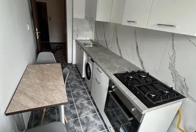 Garsoniera, decomandata, 40 mp, ac, metrou aproape, Costin Georgian - 3