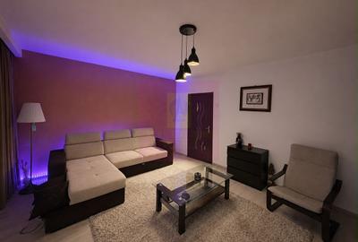 Apartament cu 3 camere decomandat în 13 Septembrie