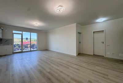 Apartament cu 2 camere semidecomandat în Florești
