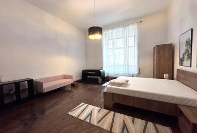 Apartament 2 camere 70 mp, cladire istorica, str Gh Sincai - Central - 16