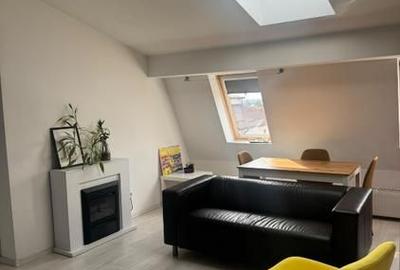 Apartament cu 3 camere semidecomandat, mobilat în 1 Decembrie 1918