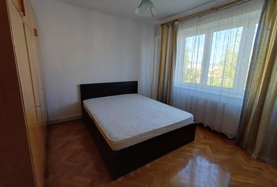 Apartament cu 3 camere decomandat în Andrei Mureșanu