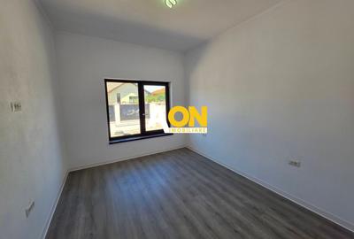 Casă 4 camere, 425 mp teren, panouri solare, cartier Orizont - 14