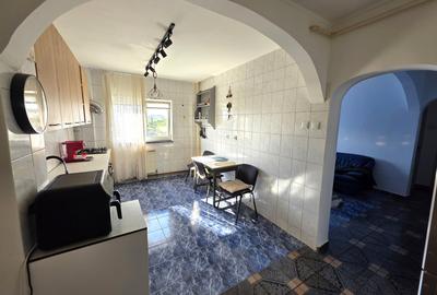 Cel mai ieftin 4 camere din Berceni, cu loc parcare si centrala proprie - 11