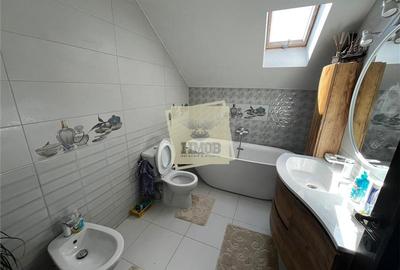 Casa 4 camere 180 mpu cu teren de 500 mp in Selimbar - 10